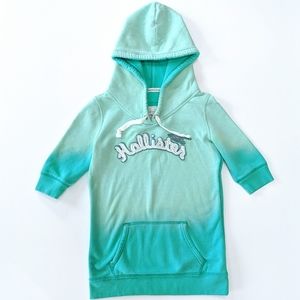 Hollister Short Sleeve Sweatshirt